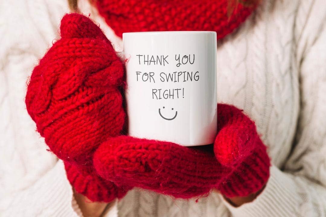 VIROSA Funny Dating Mug – Thank You for Swiping Right! – Sarcastic Gift for Boyfriend, Girlfriend, Partner – Anniversary, Valentine’s, Birthday – 11oz White Ceramic Coffee Cup